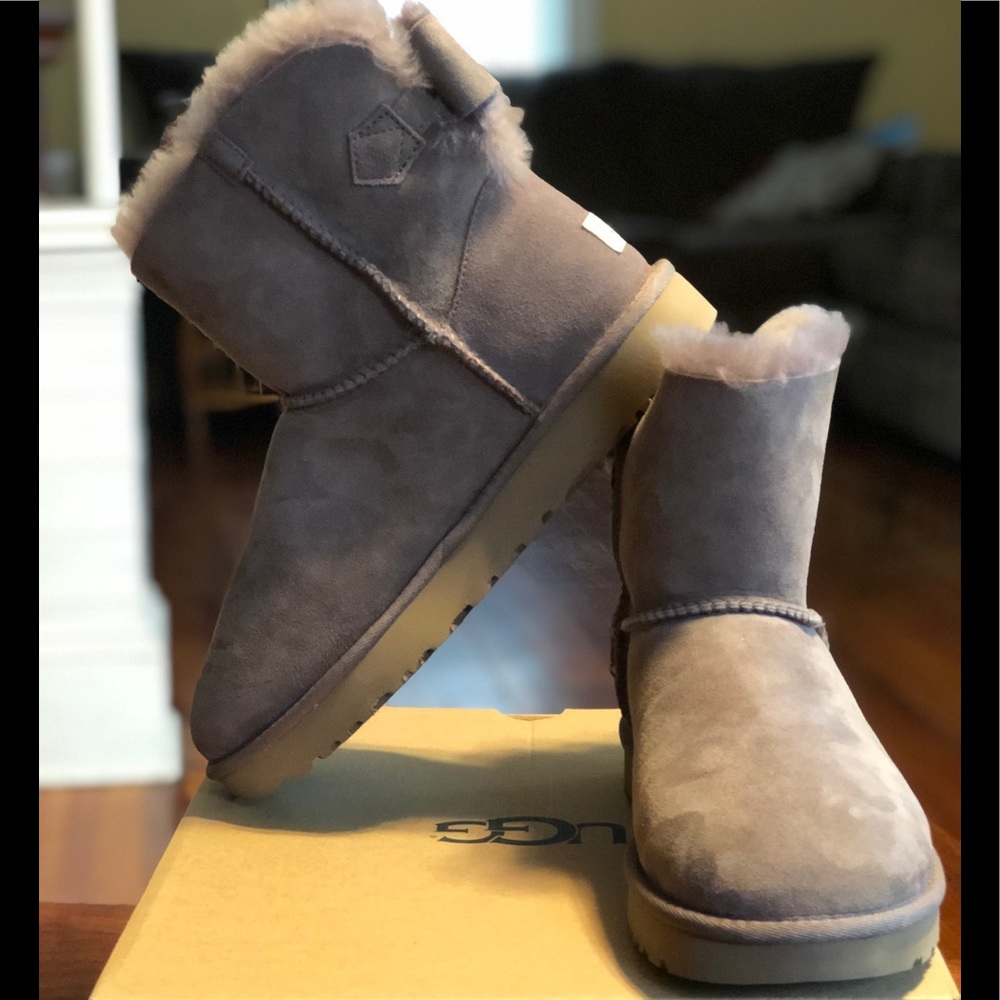 UGG Naveah Mini Bow Boots 1012808 W/SGAM - Picture 5 of 8